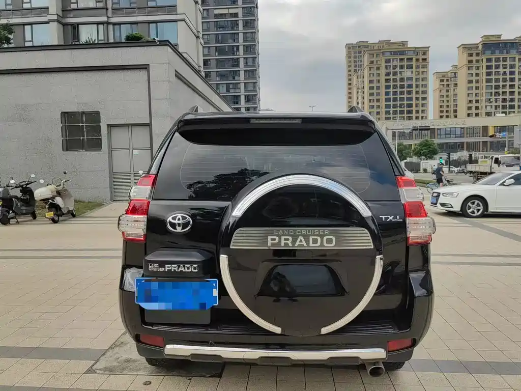 Toyota Prado (Import) — миниатюра 8