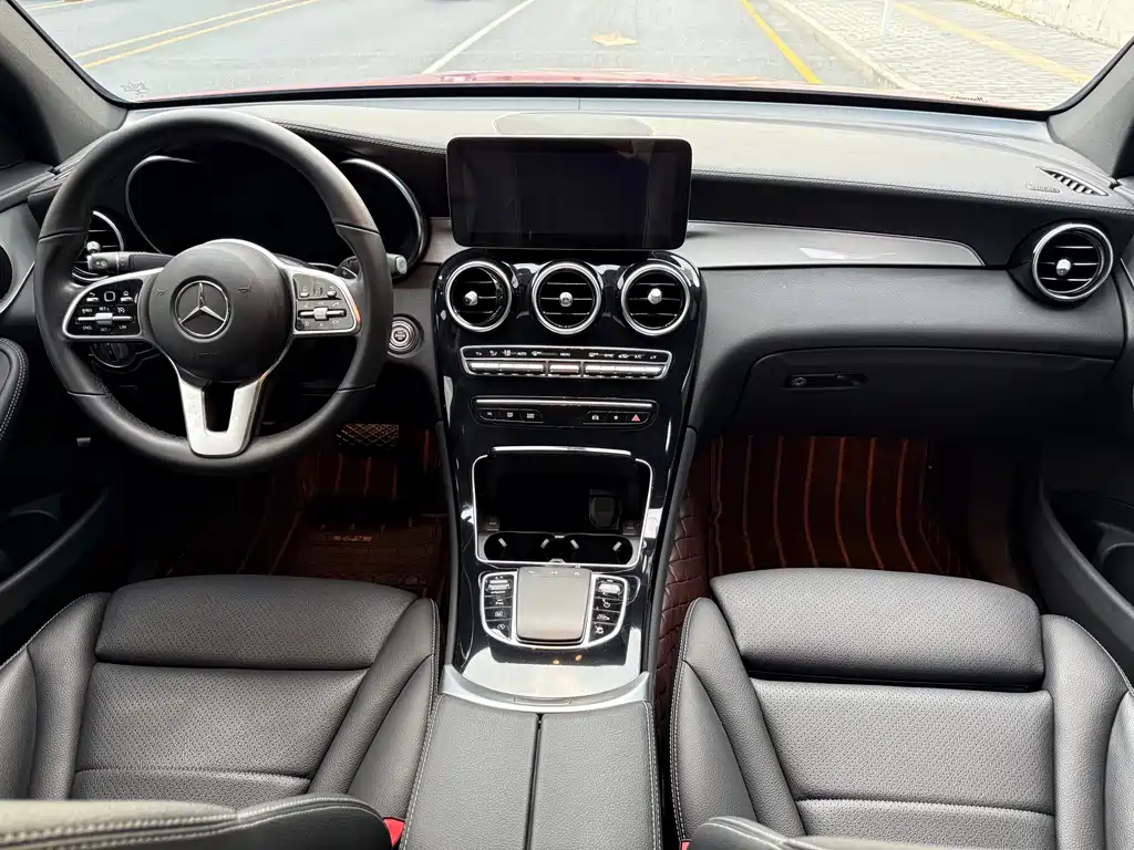 MERCEDES-BENZ GLC COUPE