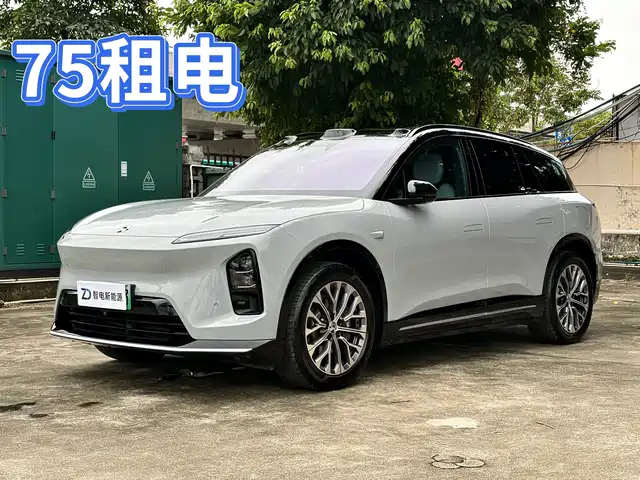 2025 Nio ES6