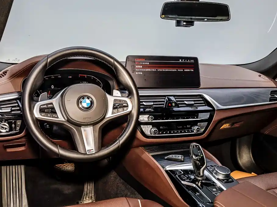 BMW 5 Series — миниатюра 23
