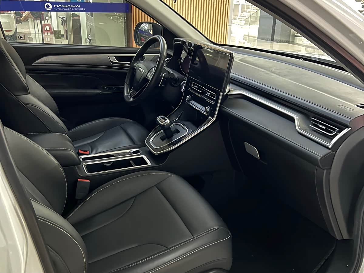 Haval Haval M6 1.5 л 2022 г. Белый, пробег 31000 км