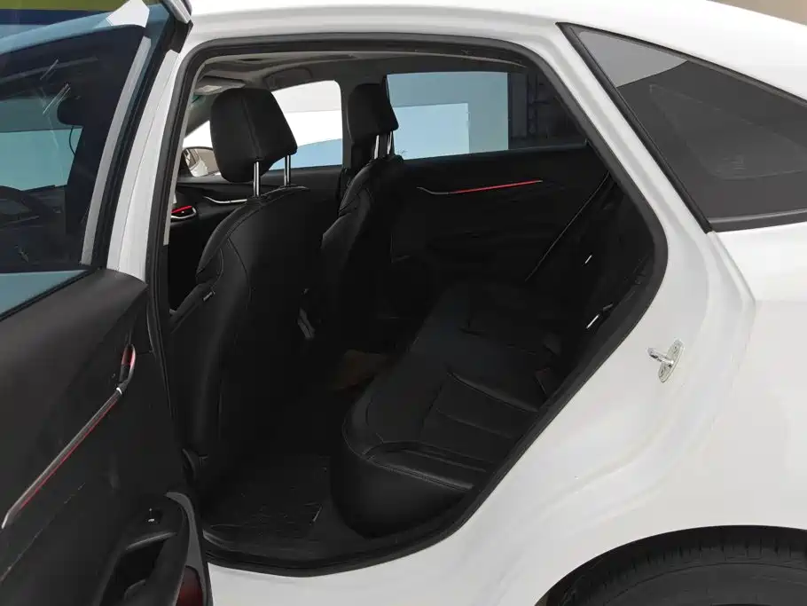 Buick Excelle — миниатюра 11