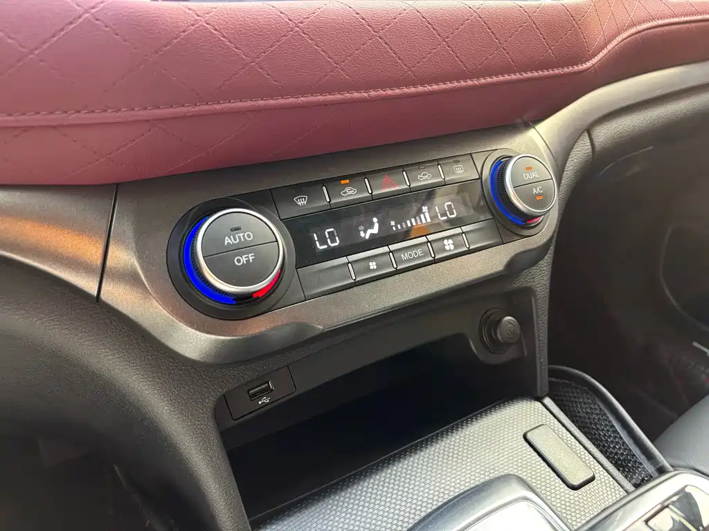 Haval H6 Coupe - фото 28
