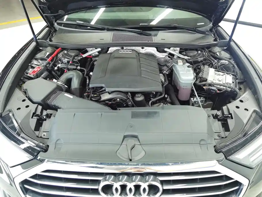 Audi A6L — миниатюра 10