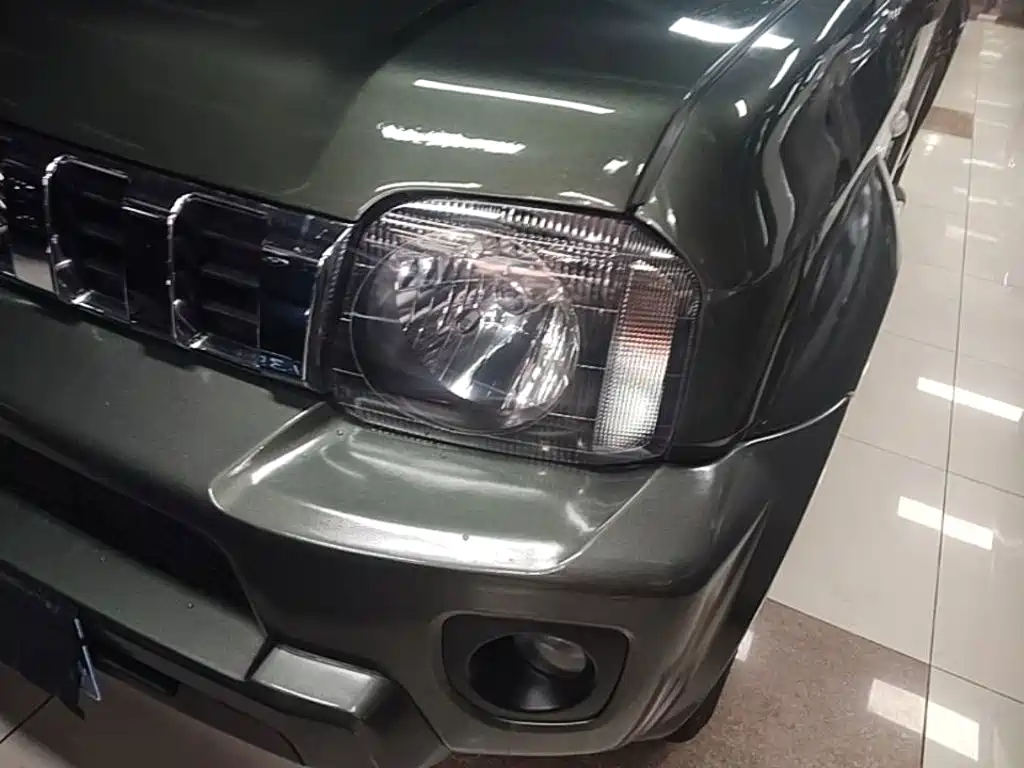 Suzuki Jimny — миниатюра 18