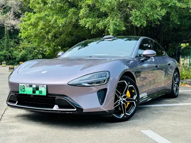 XIAOMI CAR XIAOMI SU7 2025