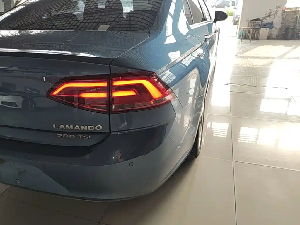 Volkswagen Lamando — миниатюра 8