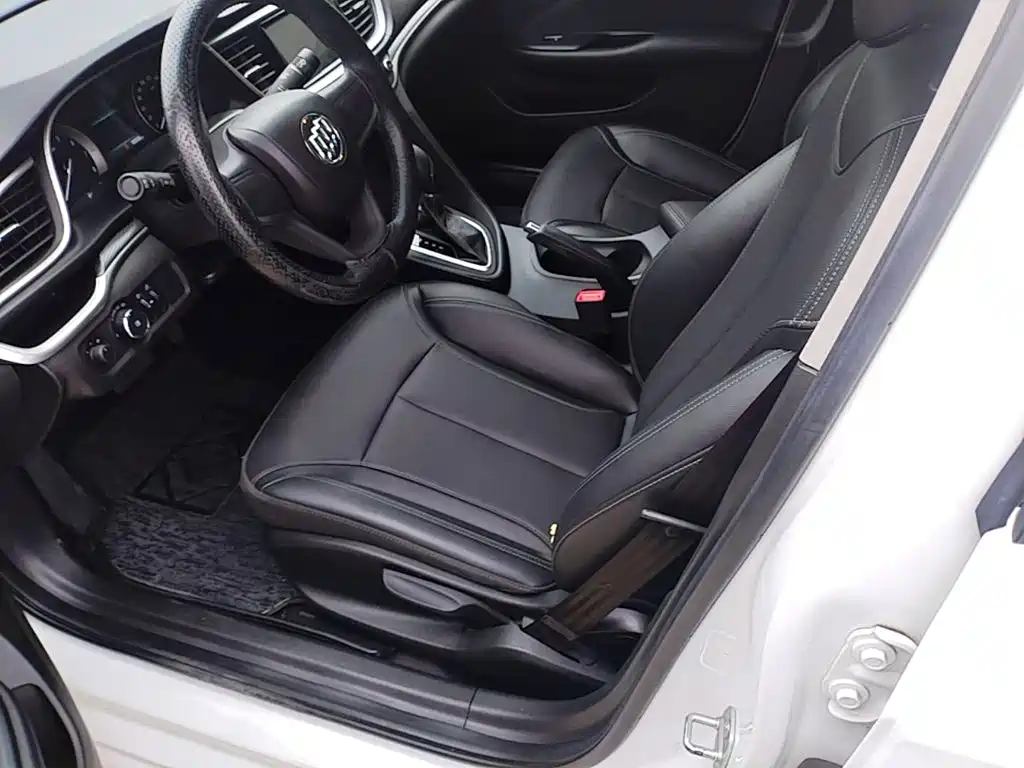 Buick Excelle — миниатюра 15