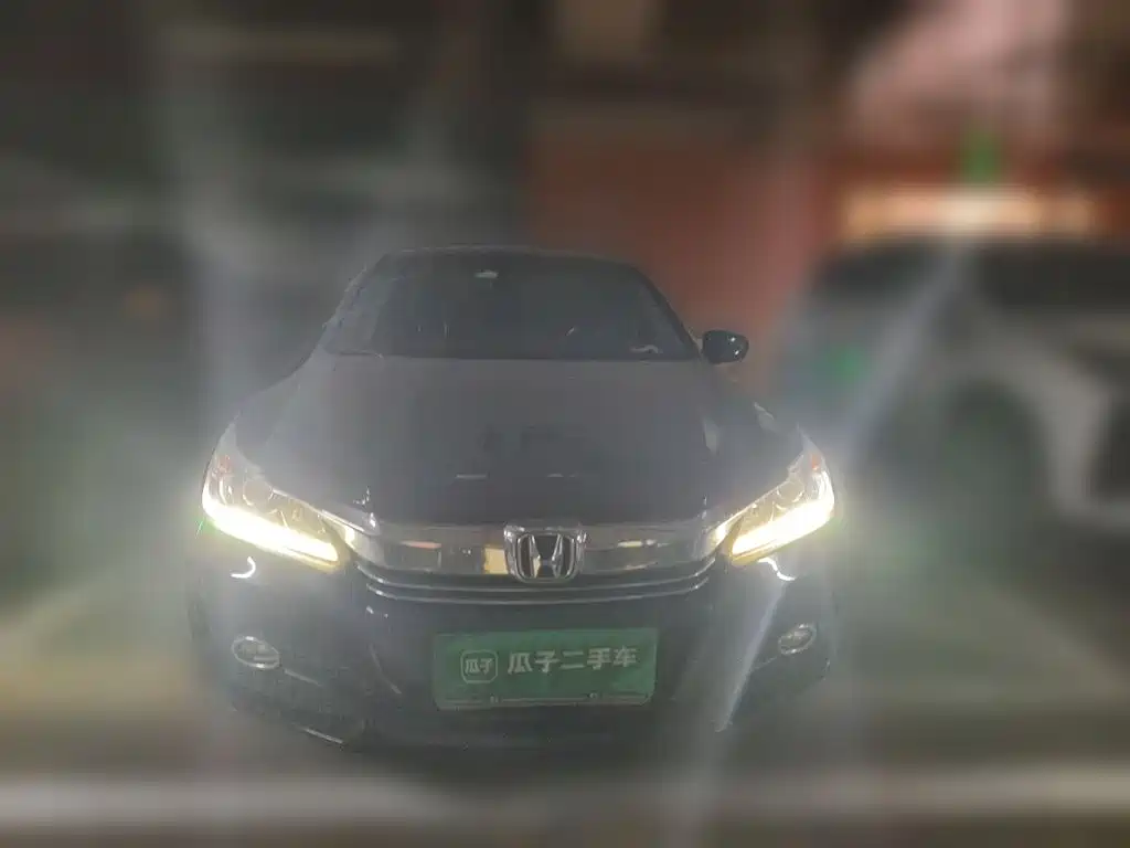 Honda Accord — миниатюра 23