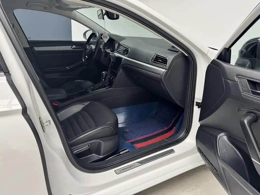 Volkswagen Lamando — миниатюра 13