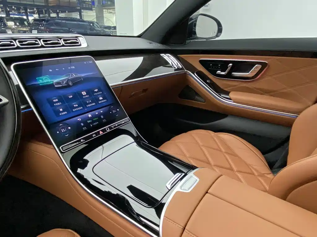 Mercedes-Benz S-Class — миниатюра 24