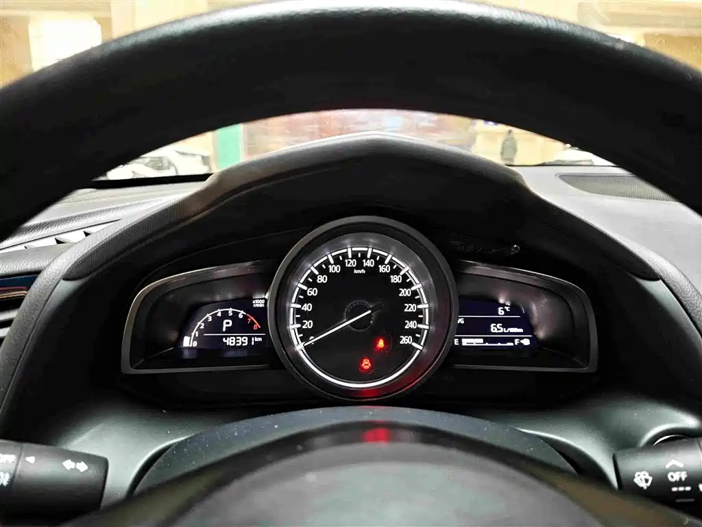 Mazda CX-4 — миниатюра 8