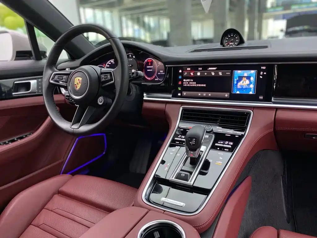 Porsche Panamera — миниатюра 36