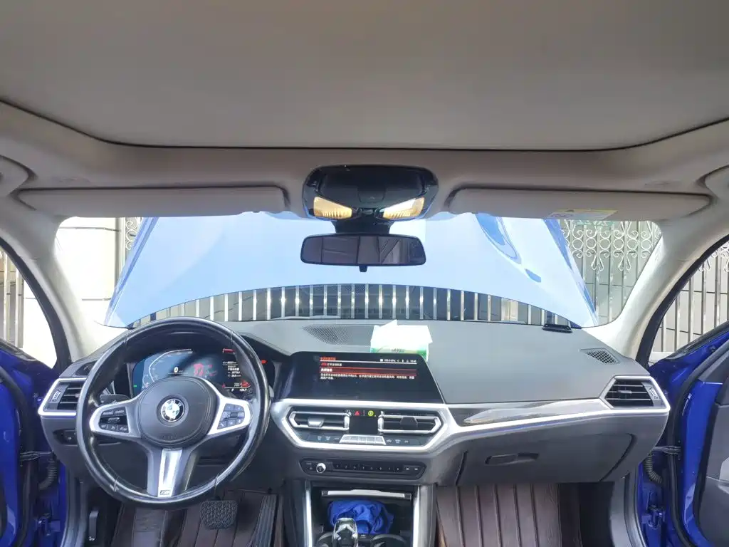 BMW 3 Series — миниатюра 14