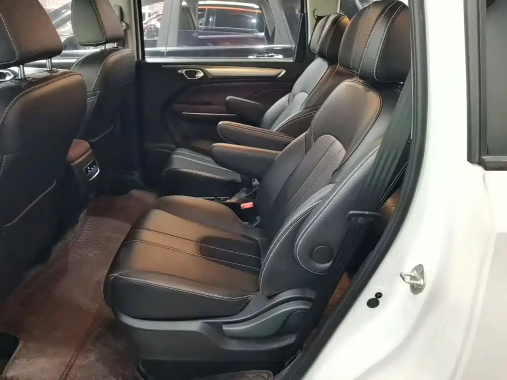 GAC Motor Trumpchi M6 — миниатюра 17