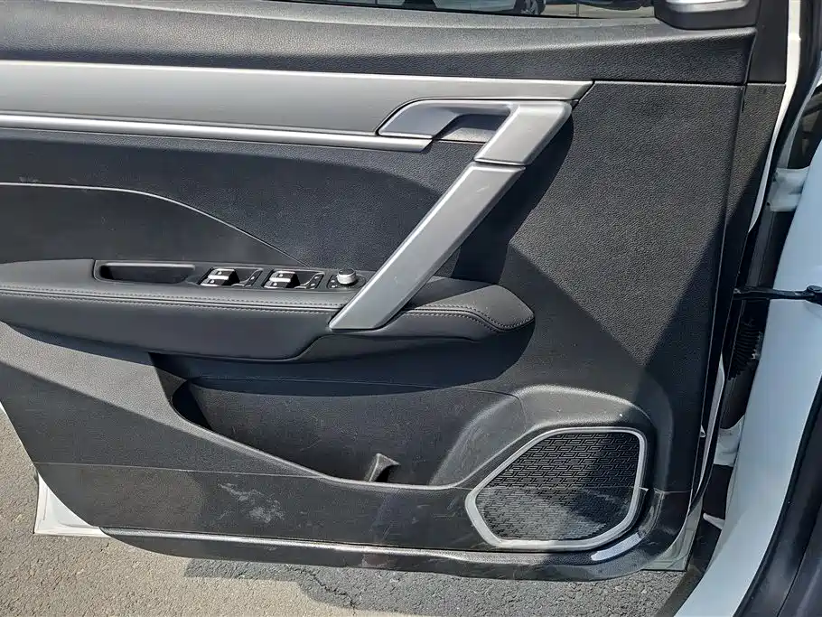 Geely Binyue 2025 1.5L CVT