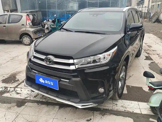 TOYOTA HIGHLANDER 2019