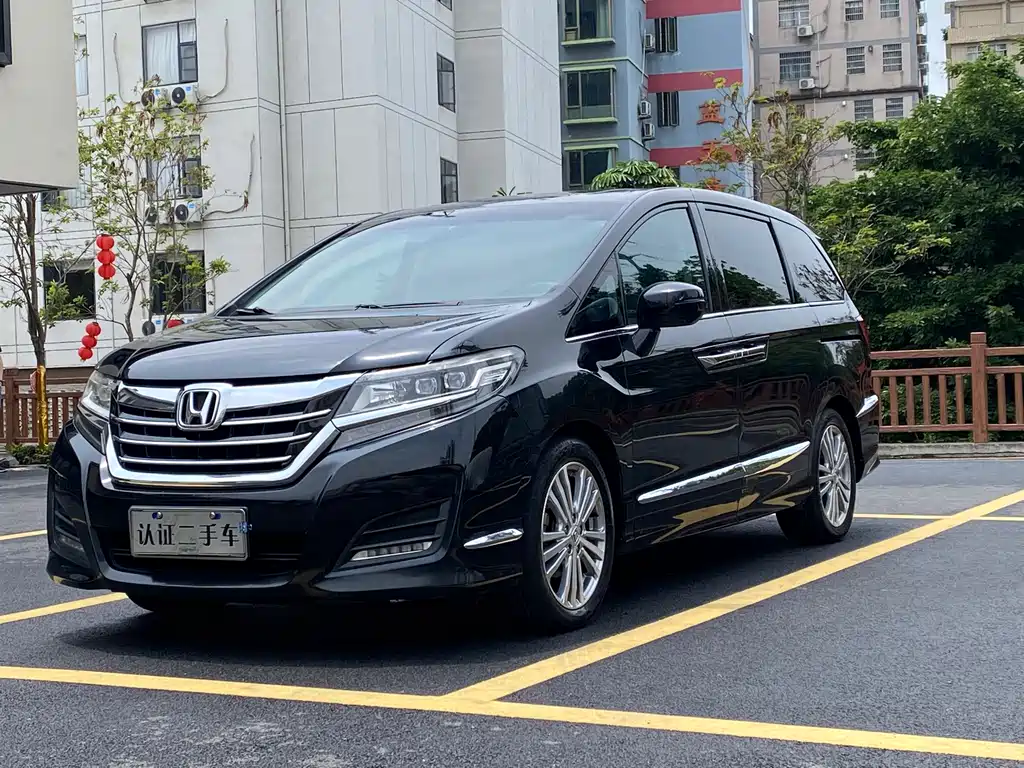 Honda Elysion 2018