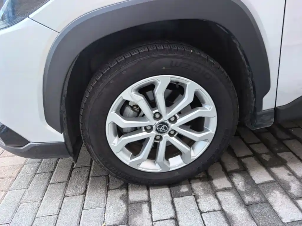 Toyota Frontlander — миниатюра 23