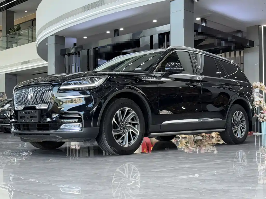Lincoln Aviator 2023 3.0T V6 Premium мест