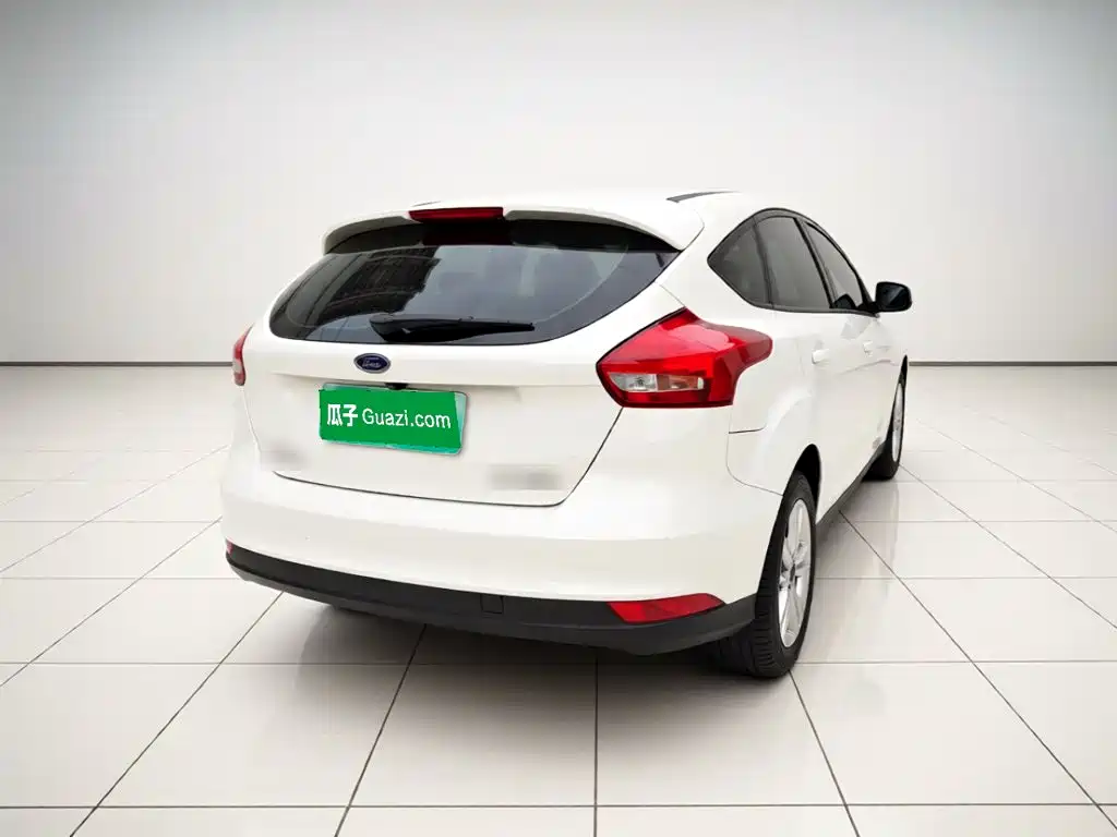Ford Focus — миниатюра 6