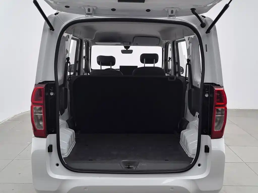Wuling Zhiguang EV — миниатюра 16
