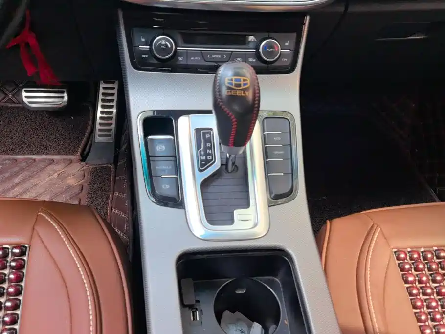 Geely Emgrand GS — миниатюра 16