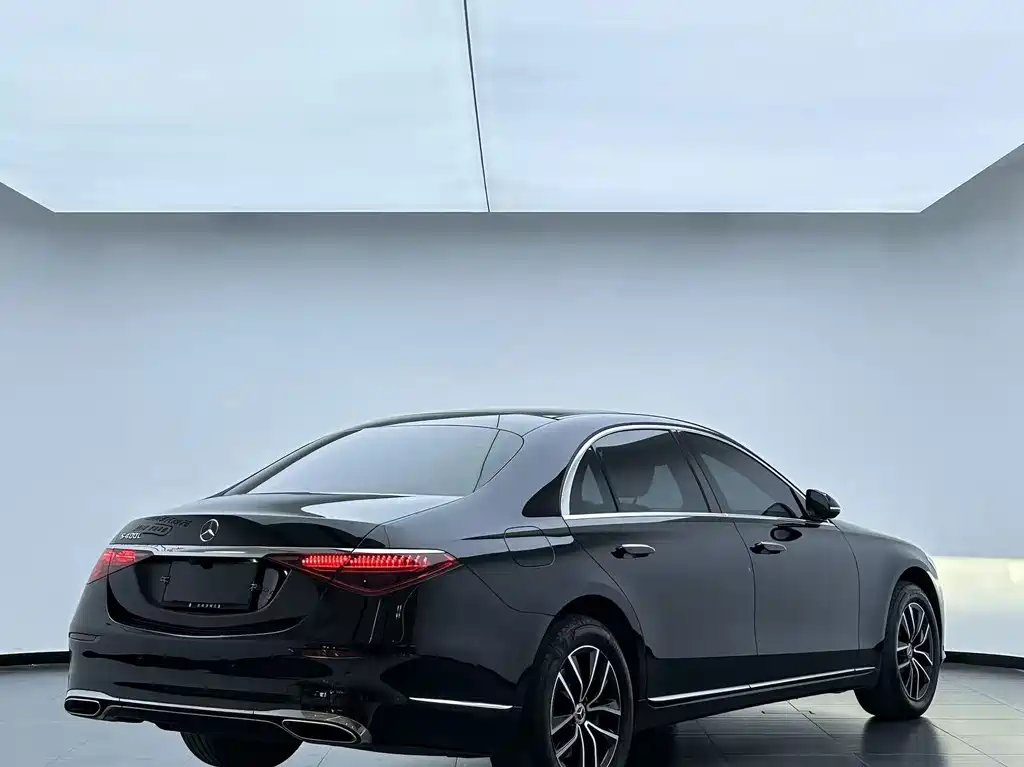 Mercedes-Benz S-Class — миниатюра 3