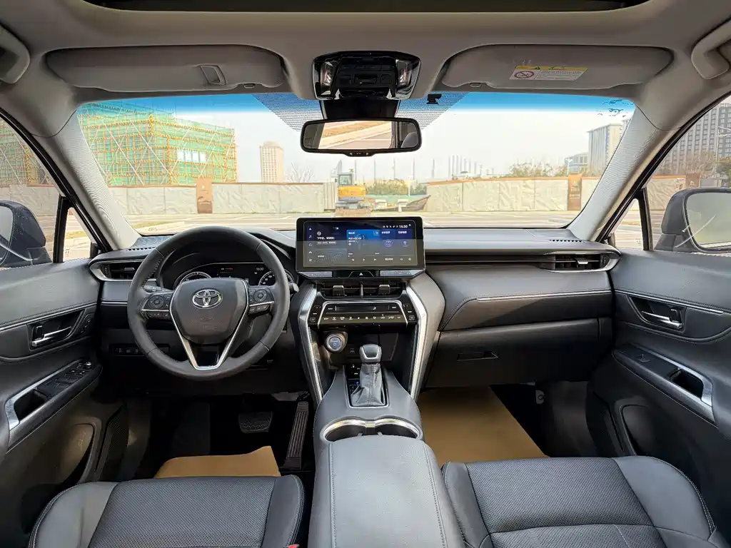 TOYOTA LING FANG HARRIER