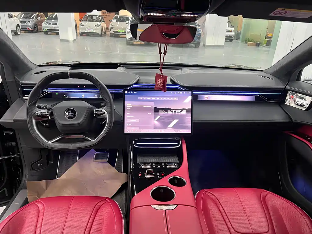 LOTUS SPORTS CAR ELETRE