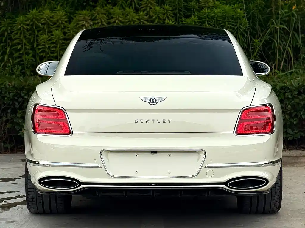 Bentley Flying Spur 2024 4.0T V8 Mulliner