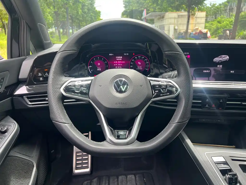 Volkswagen Golf — миниатюра 4
