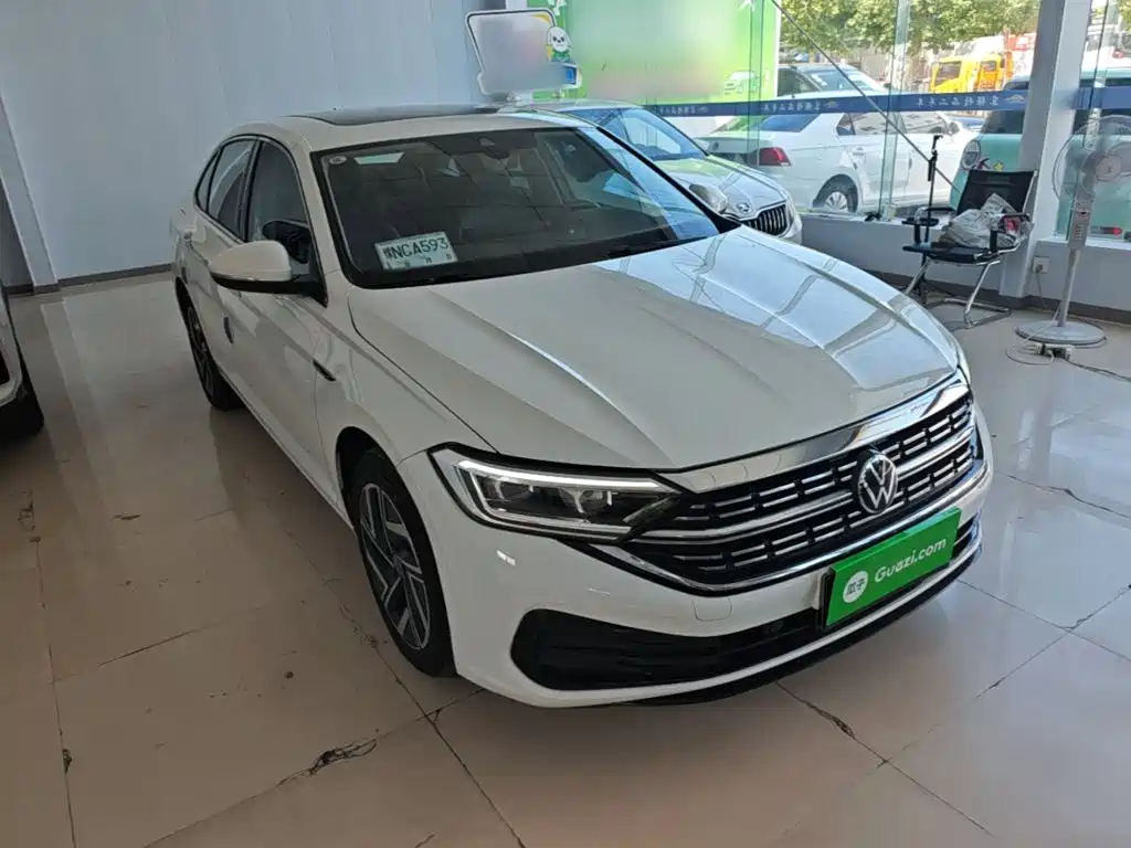 Volkswagen Sagitar — миниатюра 4
