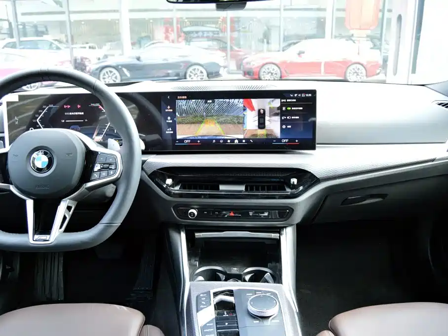 BMW 3 Series — миниатюра 8