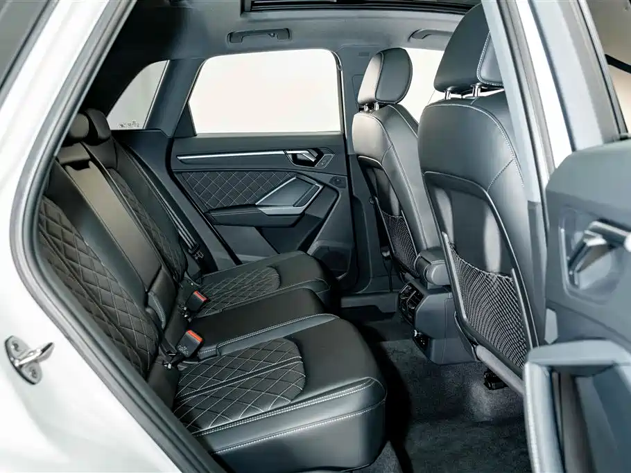 Audi Q3 — миниатюра 20