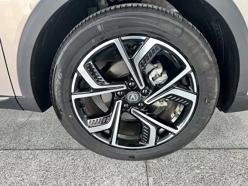 Changan CS55PLUS - фото 22