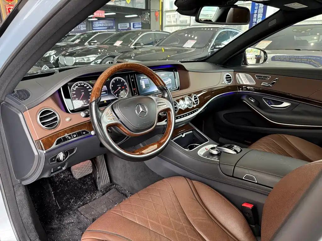Mercedes-Benz S-Class — миниатюра 5