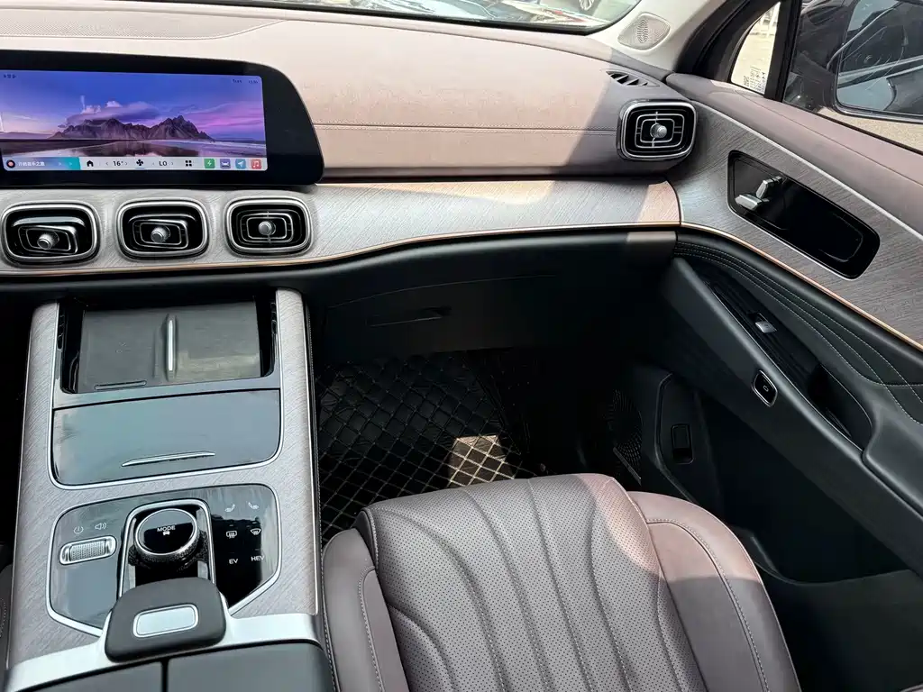 Chery Tiggo 9 C-DM — миниатюра 6