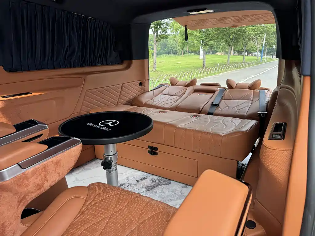 Mercedes-Benz Vito — миниатюра 13