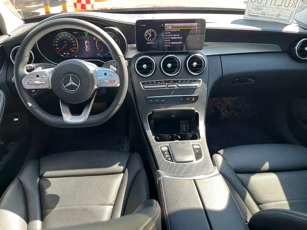 Mercedes-Benz C-Class — миниатюра 17
