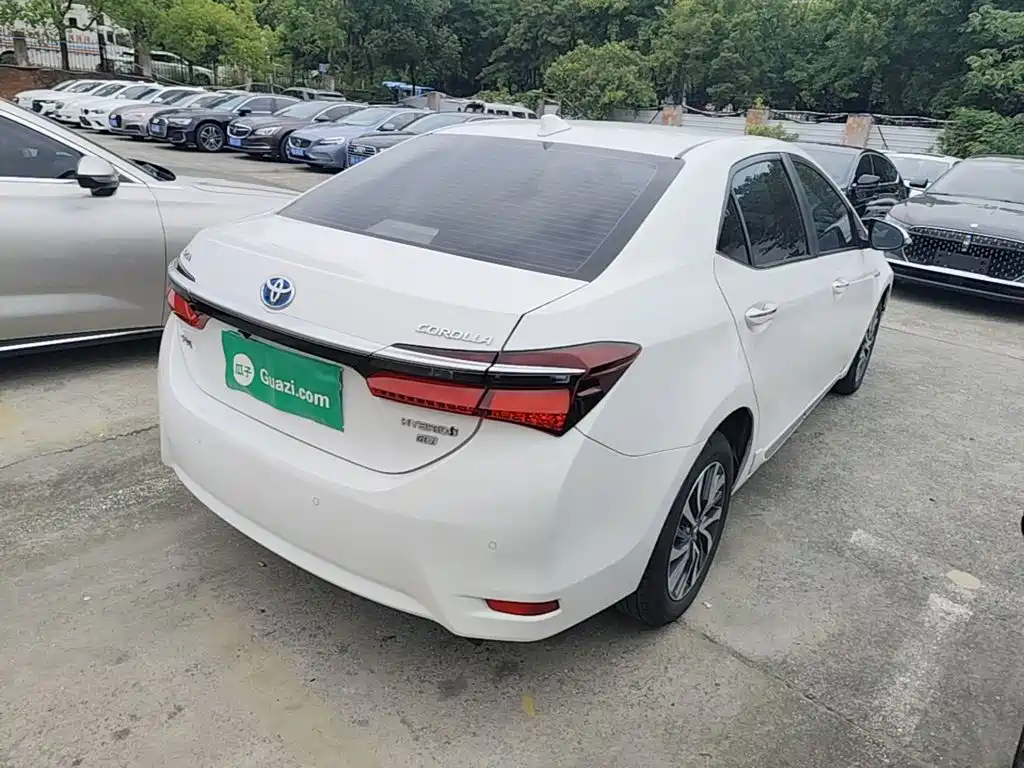Toyota Corolla — миниатюра 7