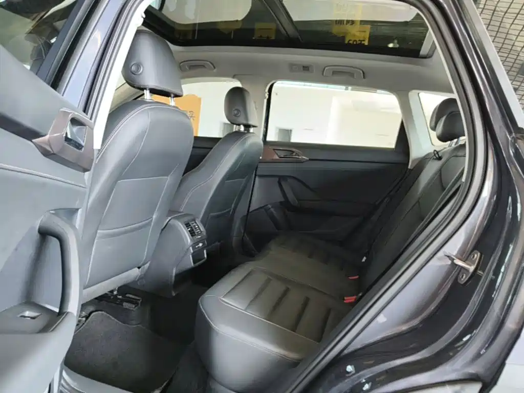 Volkswagen Tharu — миниатюра 17