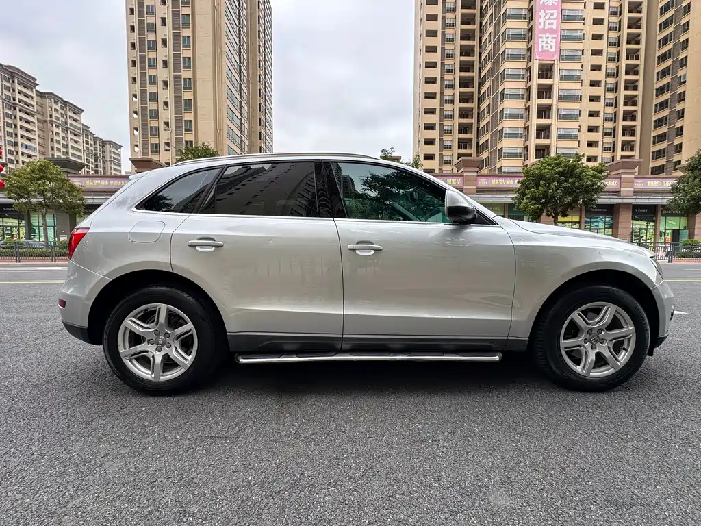 Audi Q5 — миниатюра 8