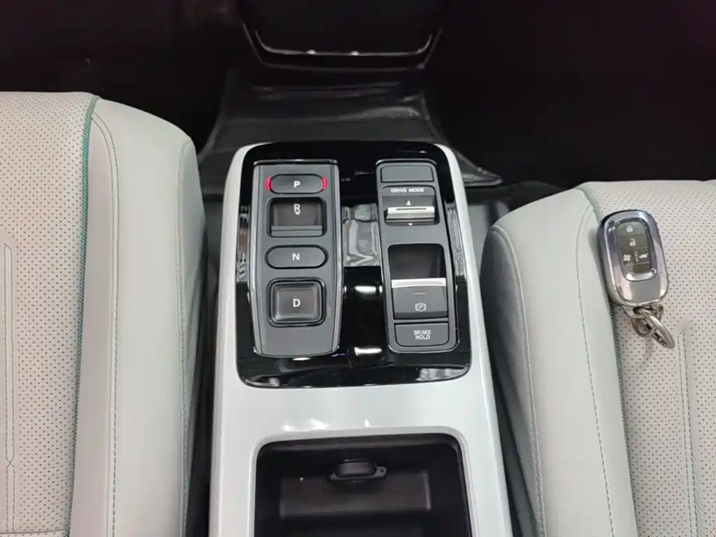Honda e:NP2 — миниатюра 14