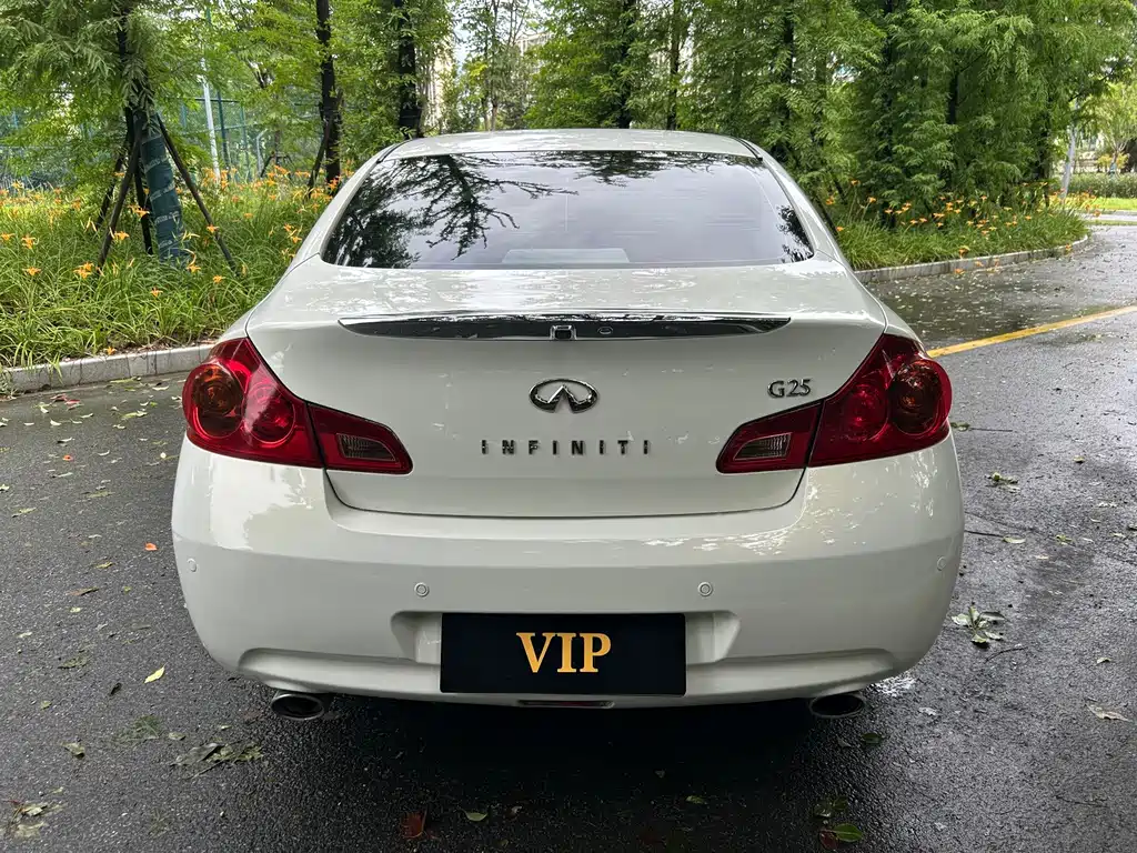 Infiniti G — миниатюра 6