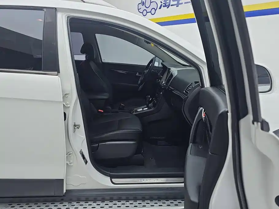 Chevrolet Captiva — миниатюра 8