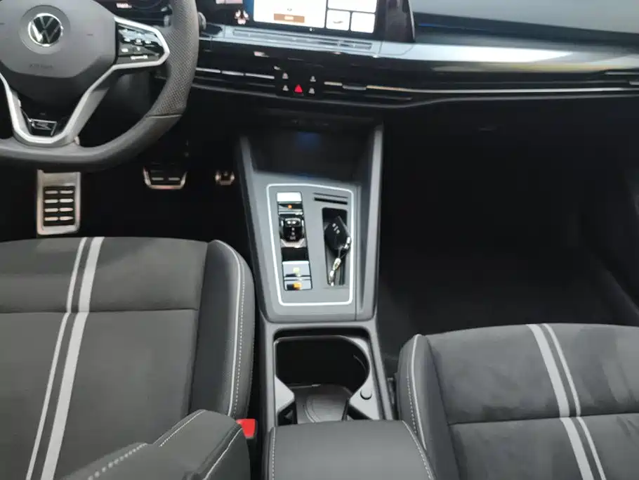 Volkswagen Golf — миниатюра 16