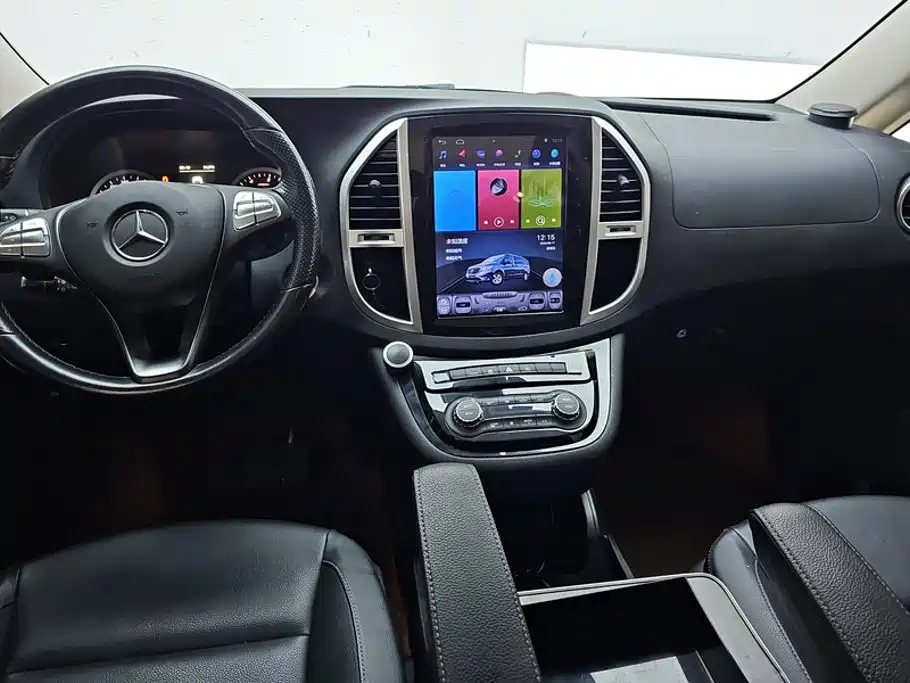 Mercedes-Benz Vito — миниатюра 12