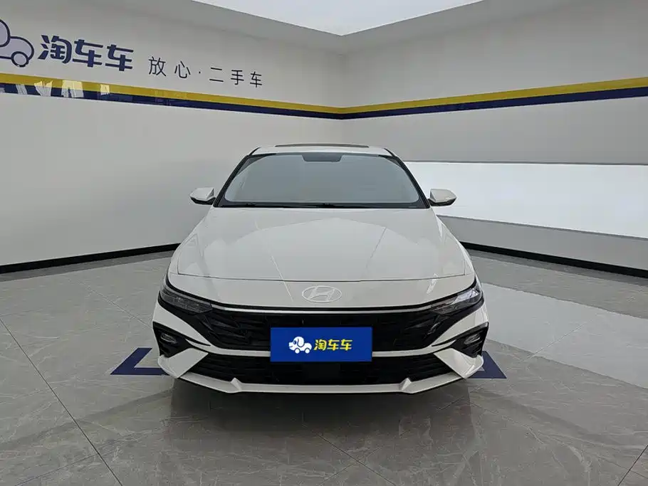 Hyundai Elantra — миниатюра 2