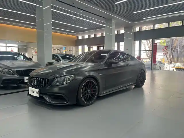 MERCEDES-BENZ C CLASS AMG